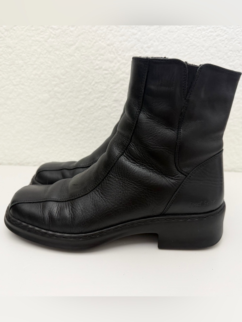 JOSEF SEIBEL Black Leather Chukka Boots Women’s Size 38